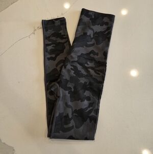 Belly Bandit Mother Tucker® Postpartum Compression Leggings